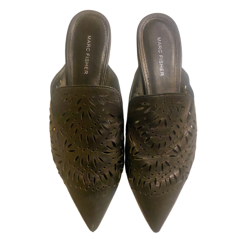 9M Marc Fisher Adriana Slip-On Mules